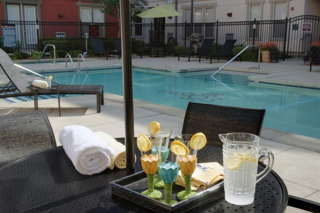Bluebird Suites In Downtown Providence Zewnętrze zdjęcie
